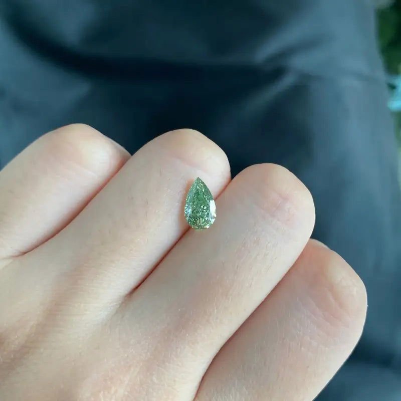 IGI Certified Pear Cut 1.22 Ct Fancy Intense Green Lab Diamond VS1 Clarity - LGG Jewelry