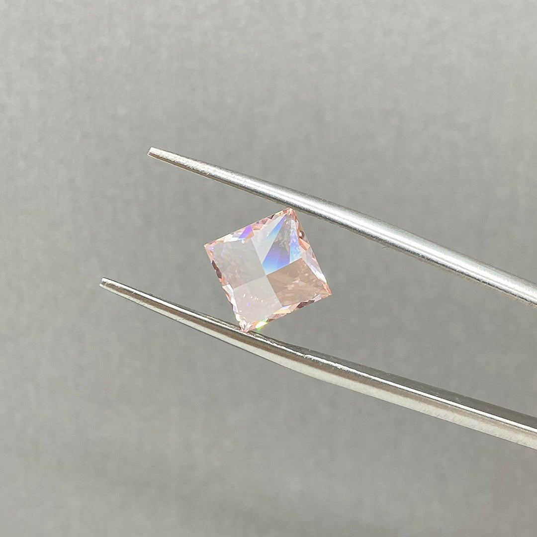 IGI Certified Princess Cut 3 Ct Fancy Pink Lab Diamond VS2 Clarity - LGG Jewelry