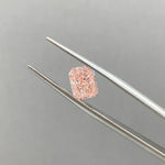 Lade Bild in die Galerieansicht, IGI Certified Radiant Cut 1.68 Ct Fancy Pink Lab Diamond VS1 VG Clarity - LGG Jewelry