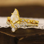 Lade Bild in die Galerieansicht, Kite Shape Moissanite Wedding Bridal Ring Set - 2pcs - LGG Jewelry