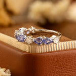 Lade Bild in die Galerieansicht, Lab Diamond and Cornflower Sapphire Eternity Band - LGG Jewelry