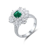 Lade Bild in die Galerieansicht, Luxury Cluster 0.73 Ct Cushion Lab Emerald Half Pave Engagement Ring - LGG Jewelry