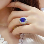 Lade Bild in die Galerieansicht, Mixed Color Cluster 5.9 Ct Oval Shape Lab Blue Sapphire Engagement Ring - LGG Jewelry