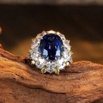 Lade Bild in die Galerieansicht, Mixed Color Cluster 5.9 Ct Oval Shape Lab Blue Sapphire Engagement Ring - LGG Jewelry