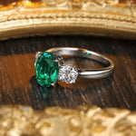 Lade Bild in die Galerieansicht, Oval Cut Lab Emerald Three-Stone Engagement Ring - LGG Jewelry