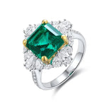 Lade Bild in die Galerieansicht, Pear Cluster 4 Ct Asscher Cut Lab Emerald Golden Four Prongs Engagement Ring - LGG Jewelry