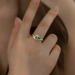 Lade Bild in die Galerieansicht, Pear Cut Green Moissanite Solitaire Engagement Ring - LGG Jewelry