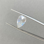Lade Bild in die Galerieansicht, Pear Cut Lab Diamond 3.123 Ct FG VS - LGG Jewelry
