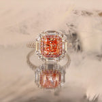 Lade Bild in die Galerieansicht, Pink Halo 1.54 Ct Radiant Cut Fancy Pink Lab Diamond Cluster Engagement Ring - LGG Jewelry