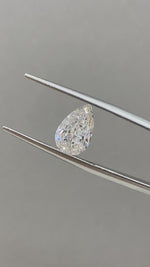 Load and play video in Gallery viewer, Pear Cut Lab Diamond 1.702CT G VS

