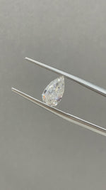 Load and play video in Gallery viewer, Pear Cut Lab Diamond 1.275CT G VS
