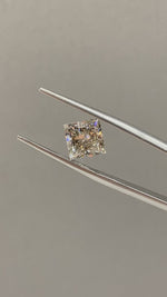 Load and play video in Gallery viewer, Champagne Princess Cut Lab Diamond 2.281Ct VS
