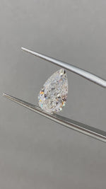 Load and play video in Gallery viewer, Pear Cut Lab Diamond 3.123 Ct FG VS

