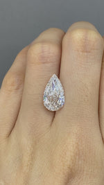 Load and play video in Gallery viewer, Pear Cut Lab Diamond 4.125 Ct G VS
