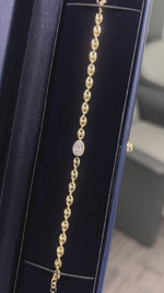 Load and play video in Gallery viewer, 18K Yellow Gold Oval Bezel‑Set Lab‑Grown Diamond Puff Mariner Chain Bracelet