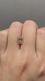 Load and play video in Gallery viewer, Champagne Radiant Cut Lab Diamond 2.512 Ct VS