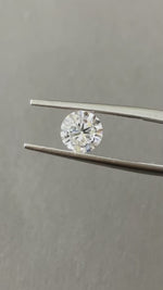 Load and play video in Gallery viewer, Round Cut Lab Diamond 1.05 Ct EF VS