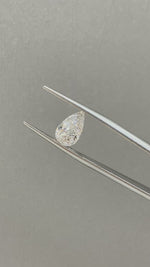Load and play video in Gallery viewer, Pear Cut Lab Diamond 1.642CT F VS
