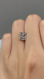 Load and play video in Gallery viewer, Champagne Princess Cut Lab Diamond 2.281Ct VS