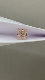 Load and play video in Gallery viewer, Champagne Princess Cut 2.685Ct  Lab Diamond VS
