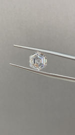 Load and play video in Gallery viewer, 2.253ct  Hexagon  Lab Diamond DEF VS

