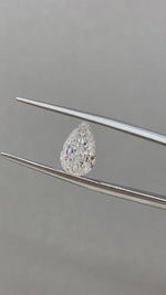 Load and play video in Gallery viewer, Pear Cut Lab Diamond 1.333CT G VS
