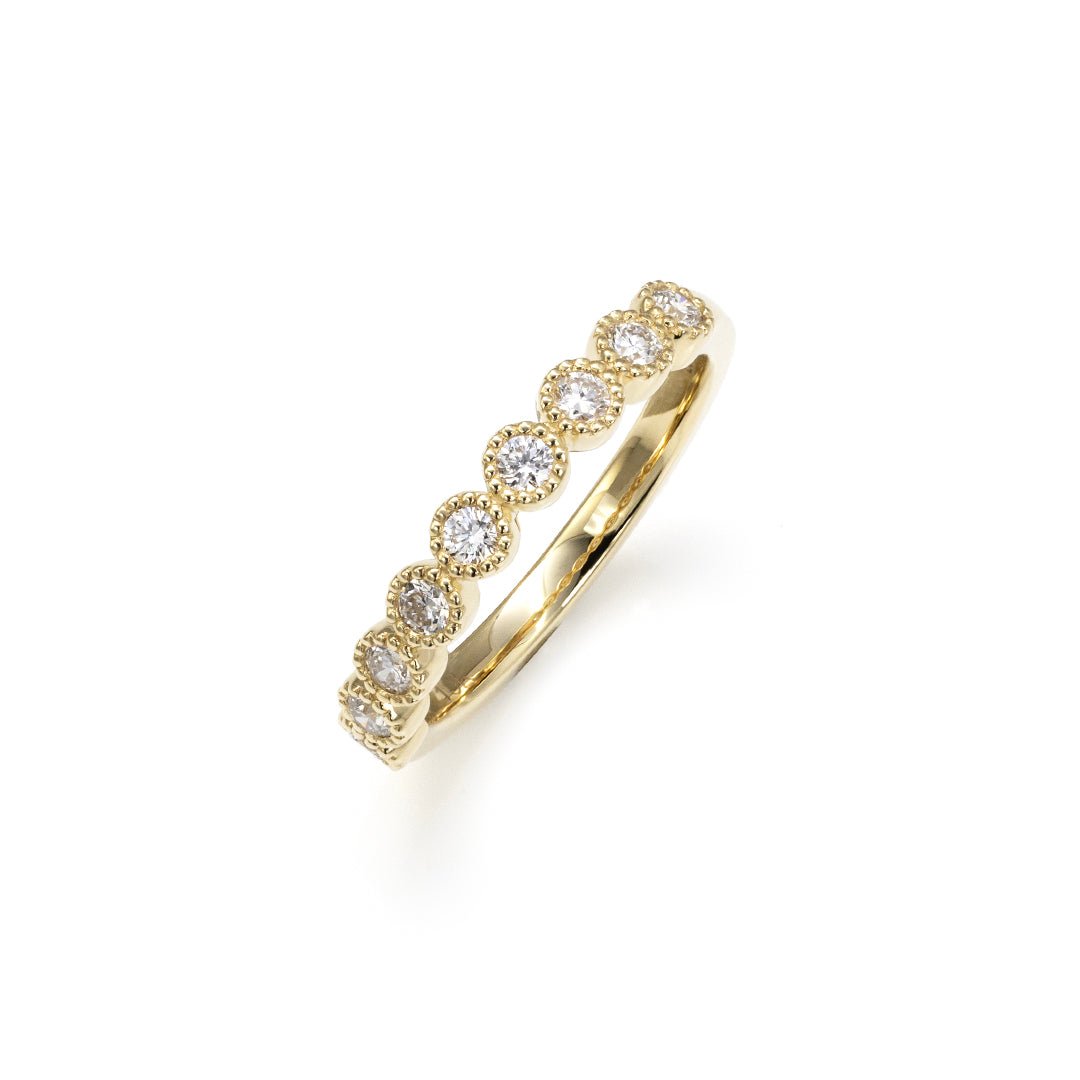 半圈圆形钻石包镶花边结婚戒指 - LGG Jewelry