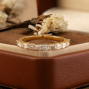 半圈祖母绿排戒 - LGG Jewelry