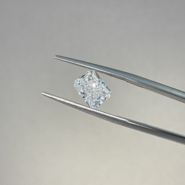 Radiant Cut Lab Diamond 2.081 Ct G VS - LGG Jewelry