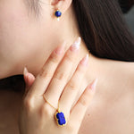 Lade Bild in die Galerieansicht, Round Lapis Lazuli &amp; Pearl Earrings - LGG Jewelry