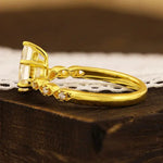 Lade Bild in die Galerieansicht, Six Prongs Kite Cut Moissanite Engagement Ring - LGG Jewelry
