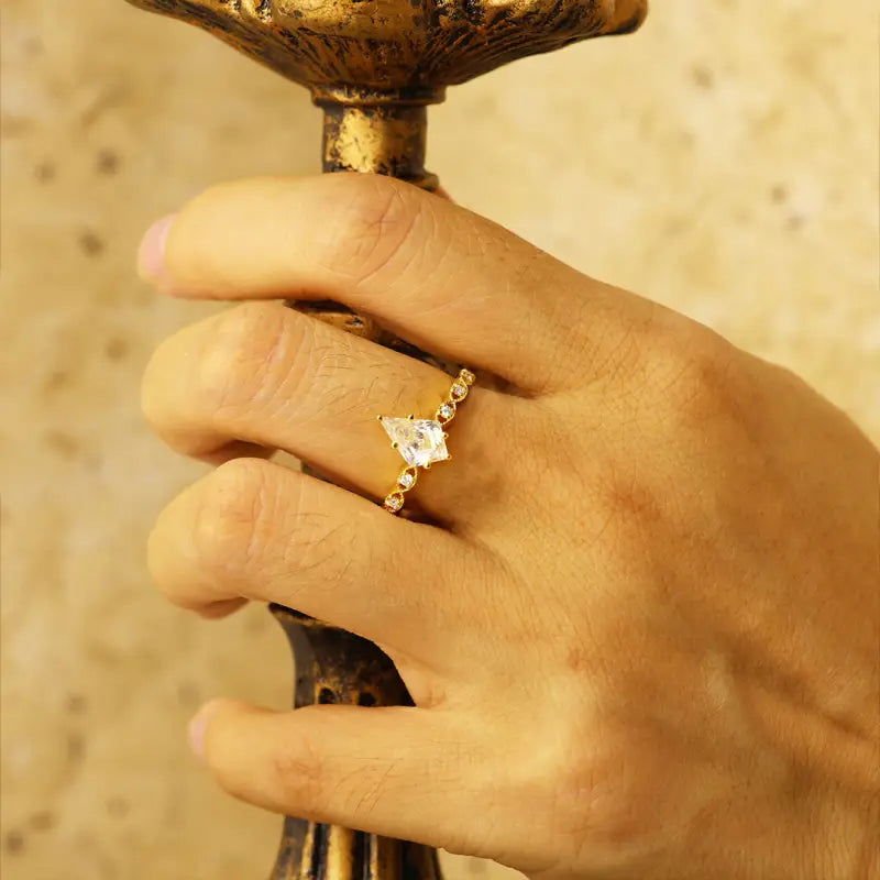 Six Prongs Kite Cut Moissanite Engagement Ring - LGG Jewelry