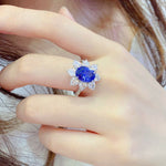 Lade Bild in die Galerieansicht, Sunny Heart Halo 4 Ct Lab Blue Sapphire Engagement Ring - LGG Jewelry