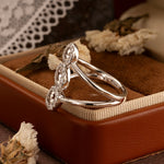 Lade Bild in die Galerieansicht, Three Irregular Oval Shape Lab Diamond Double Band Engagement Ring - LGG Jewelry