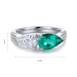 Lade Bild in die Galerieansicht, Toi Et Moi Pear Cut Lab Emerald &amp; Lab Diamond Engagement Ring - LGG Jewelry