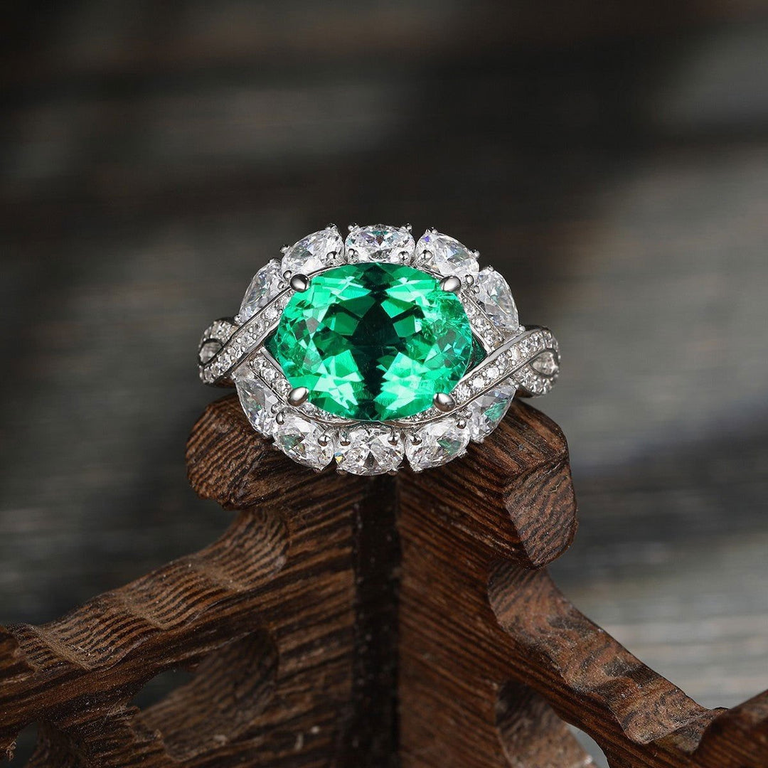 Twist Band 3.5 Ct Lab Emerald Engagement Ring - LGG Jewelry