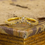 Lade Bild in die Galerieansicht, V-Shaped Graduating Marquise Cut &amp; Round Cut Lab Diamond Enhancement Ring - LGG Jewelry