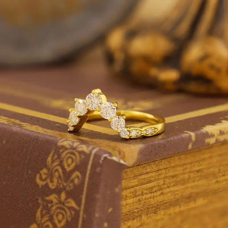 V-Shaped Round Cut Lab Diamond Contour Band - LGG Jewelry