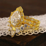 Lade Bild in die Galerieansicht, Vintage Inspired Trio 2 Ct Oval Cut Lab Diamond Bridal Ring Set - 3pcs - LGG Jewelry